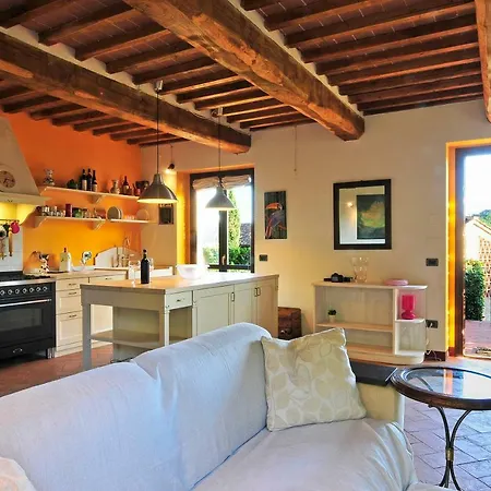 Roccaiacasa'70 Apartment